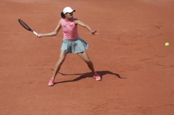 星空体育在线入口-斯特拉斯堡张帅无缘四强 中国军团法网前路艰难？