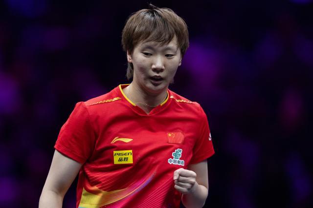（体育）（1）乒乓球——WTT重庆冠军赛：王曼昱晋级八强XxjpseC007224_20250314_PEPFN0A001.jpg